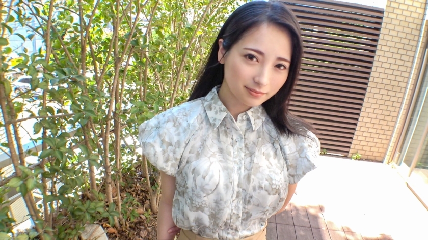 SIRO-5181 [Takamine no Hana] A neat and clean beauty who welcomes her third dick in her life! Even though she had only experienced normal sex, she was wanted so intensely that she squirted and screamed! [First shoot] AV application online → AV experience SIRO-5181